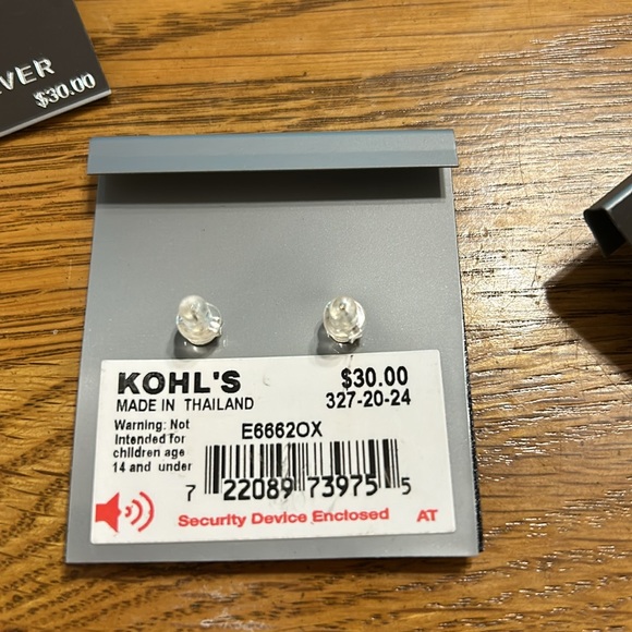 Primrose Sterling silver earrings BNWT - Picture 2 of 2